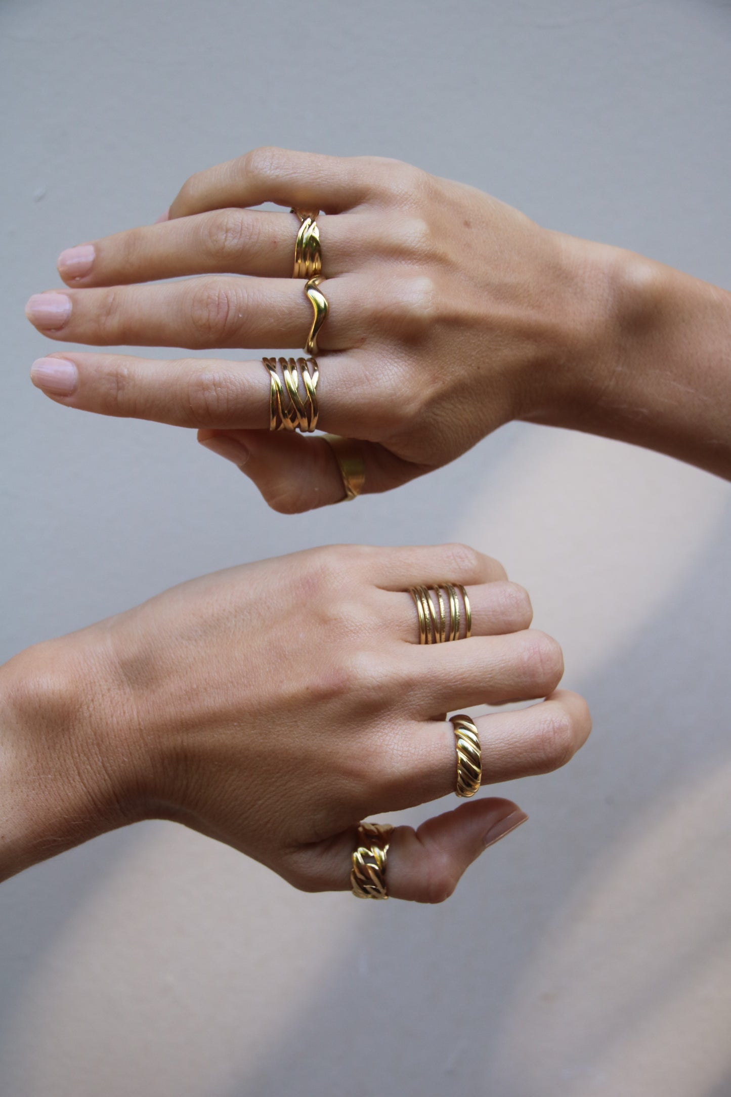 Multi-row cross ring gold, wide gold ring