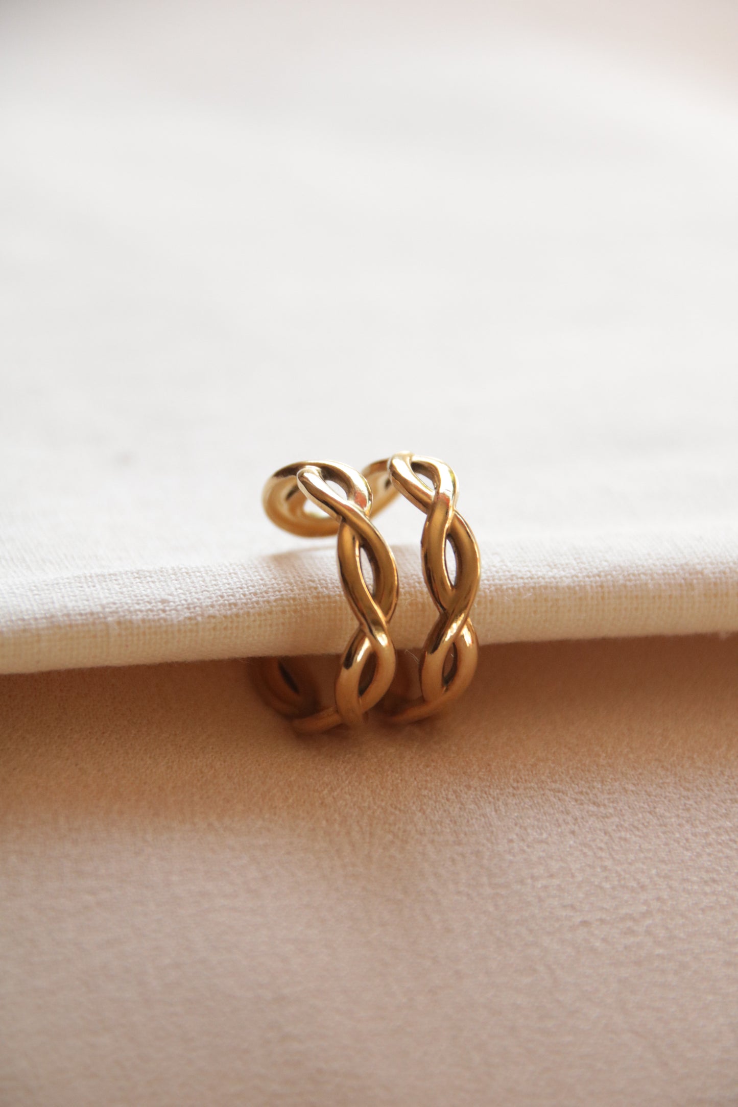 snake ring made of stainless steel with 18k gold plating
