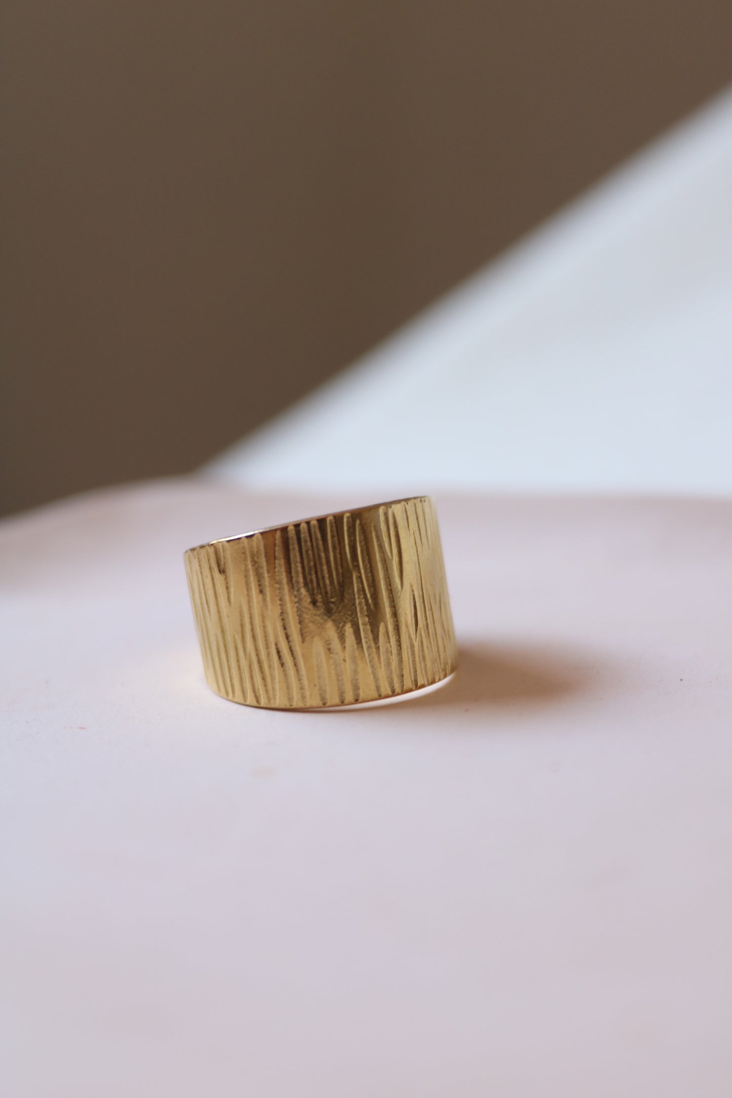 Bague Structure Dorée