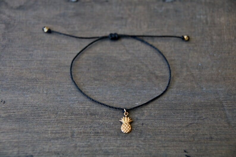 Bracelet doré délicat avec pendentif coeur, bracelet filigrane