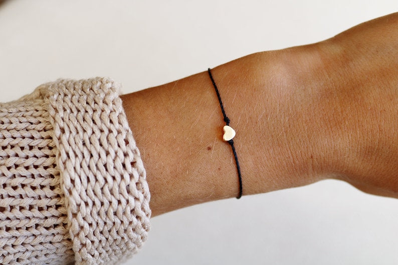 Bracelet doré délicat avec pendentif coeur, bracelet filigrane