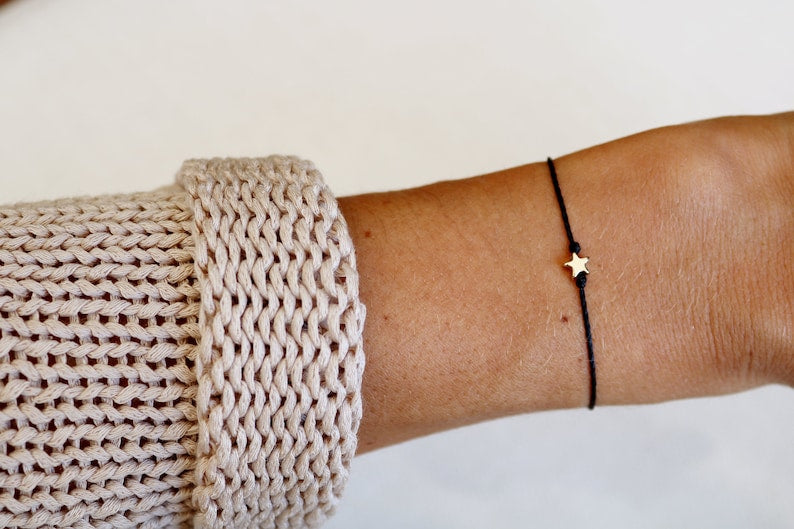 Bracelet doré délicat avec pendentif coeur, bracelet filigrane