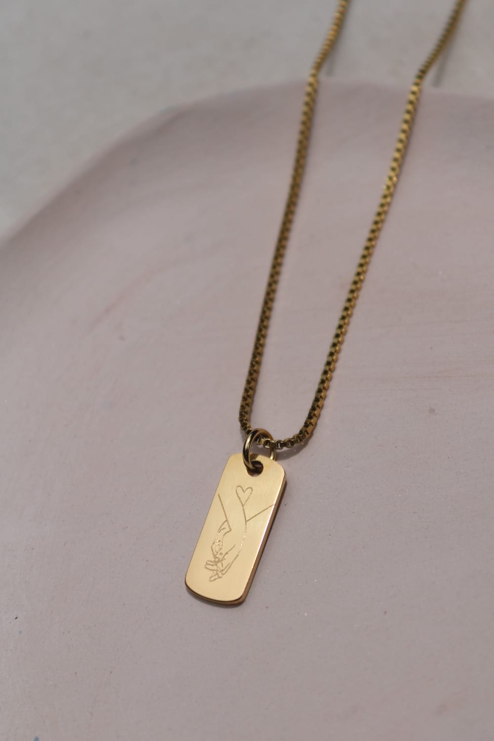 Golden Bar Gravurkette