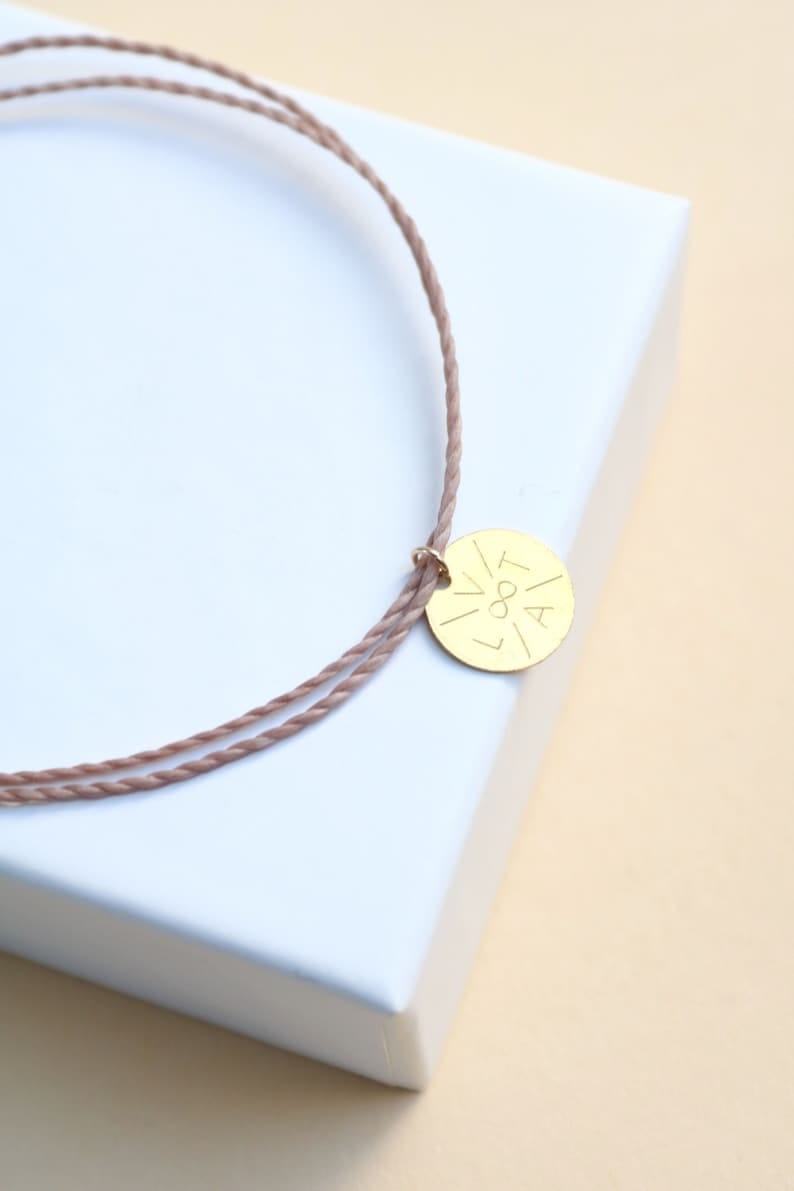 Bracelet familial délicat, bracelet personnalisable