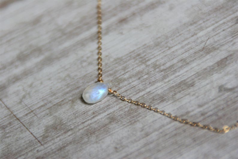 collier pierre de lune